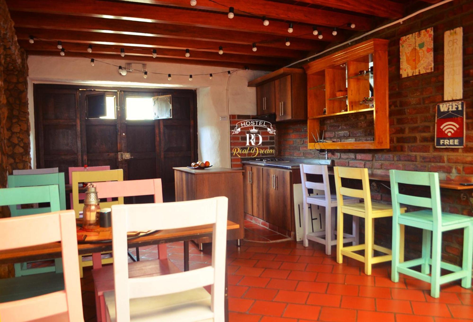 Real Dream Hostel San Gil Ngoại thất bức ảnh