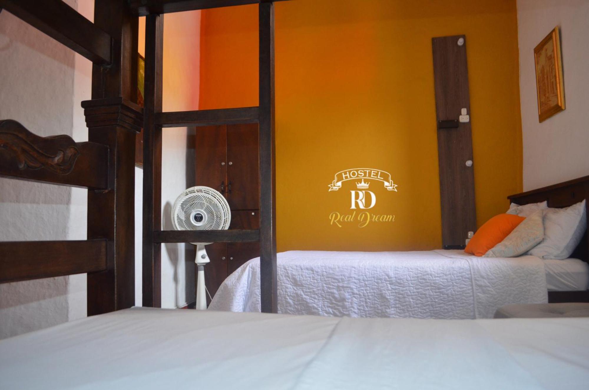 Real Dream Hostel San Gil Ngoại thất bức ảnh